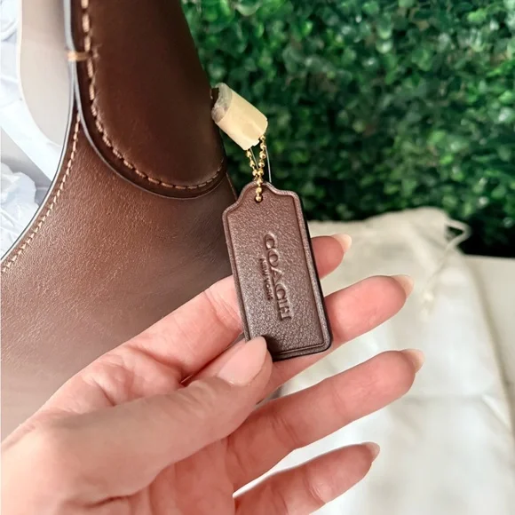 Coach Maple Brown Brooklyn 28 Leather Women's Bag NWT - Picture 7 of 7